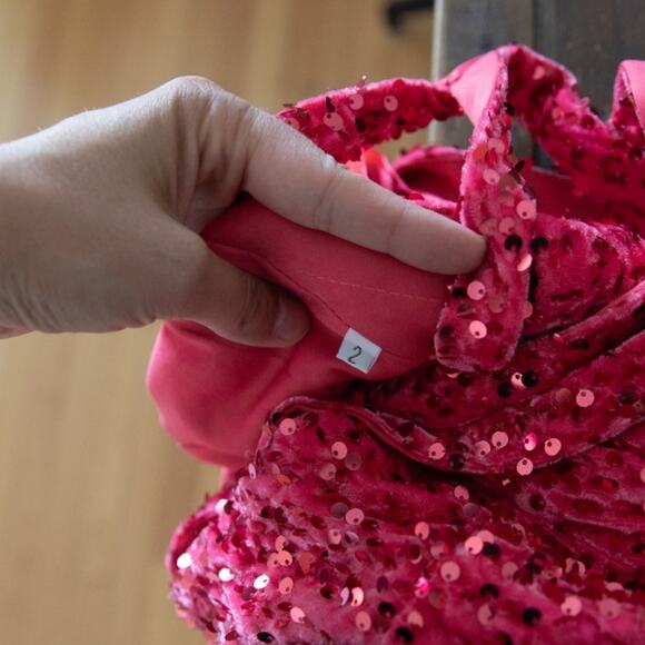 Yelure Long Velvet Sequin One Shoulder Fitted Prom Dress - Picture 8 of 8